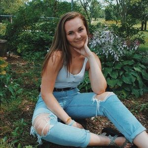 Meet your Posher, Bri